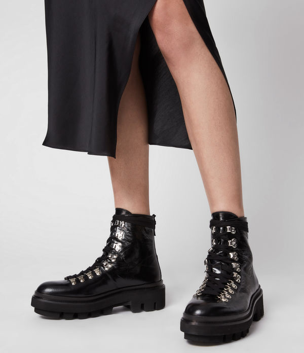 Wanda Leather Boots