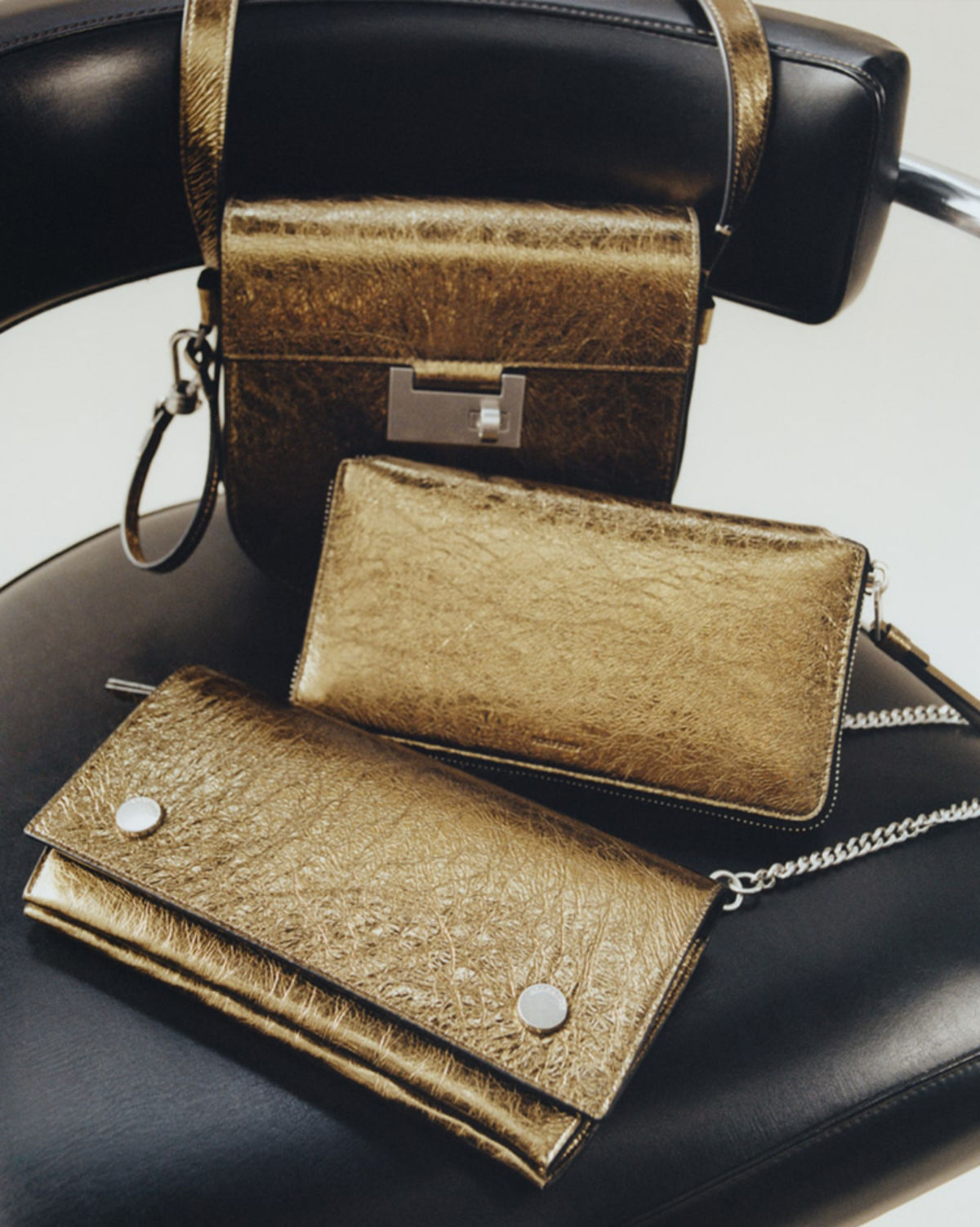 Shop our Women's Wallets and Cardholders.