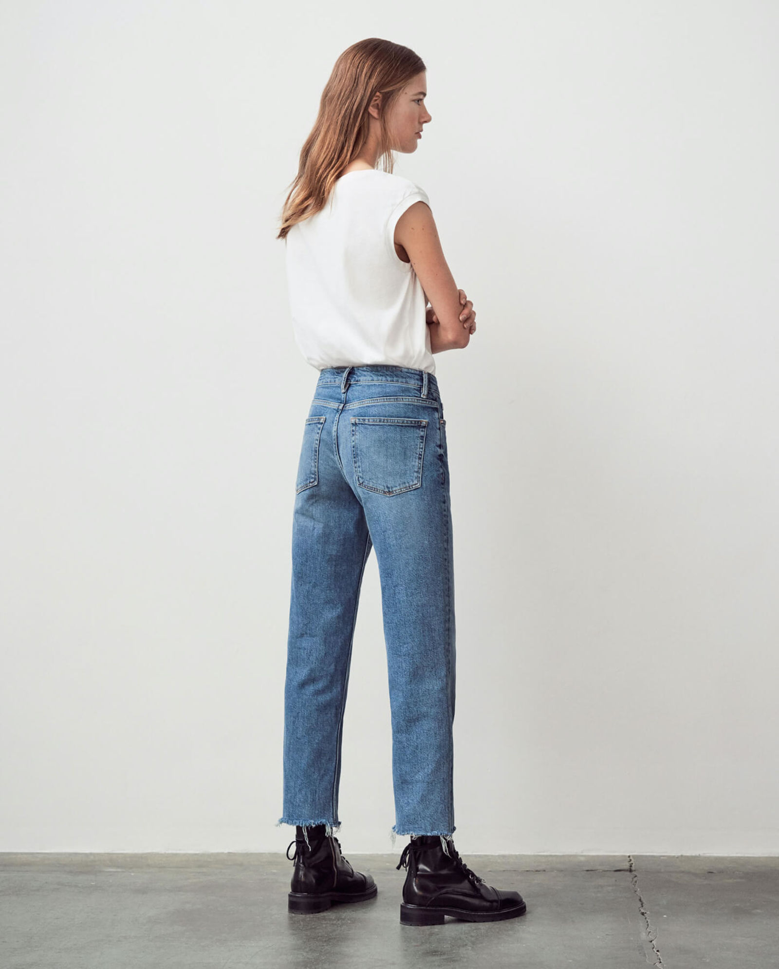 Discover our Harper jeans.