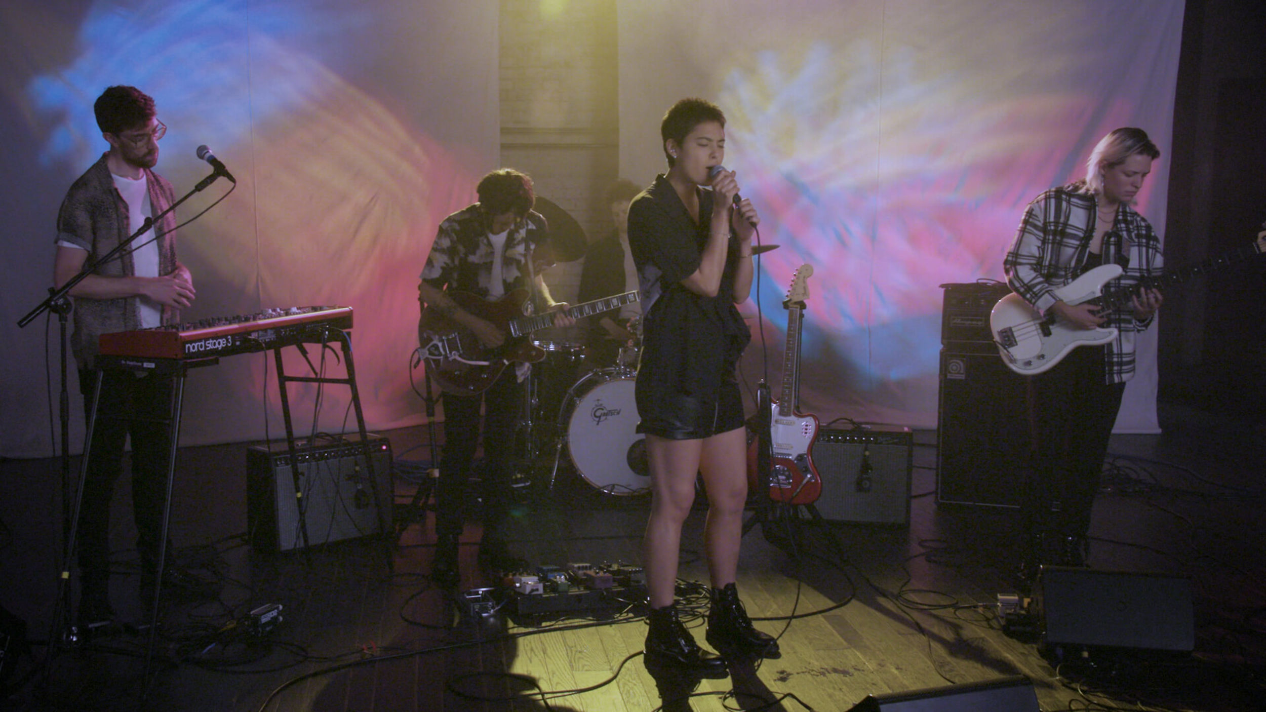 Video of Miya Folick singing her song 'Give It To Me' for our new LA Sessions.