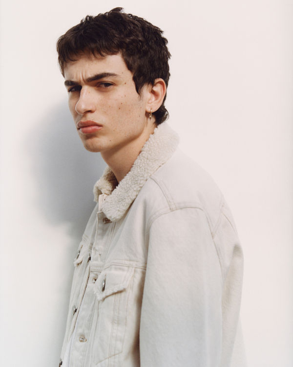 Shop the Elgin Jacket.